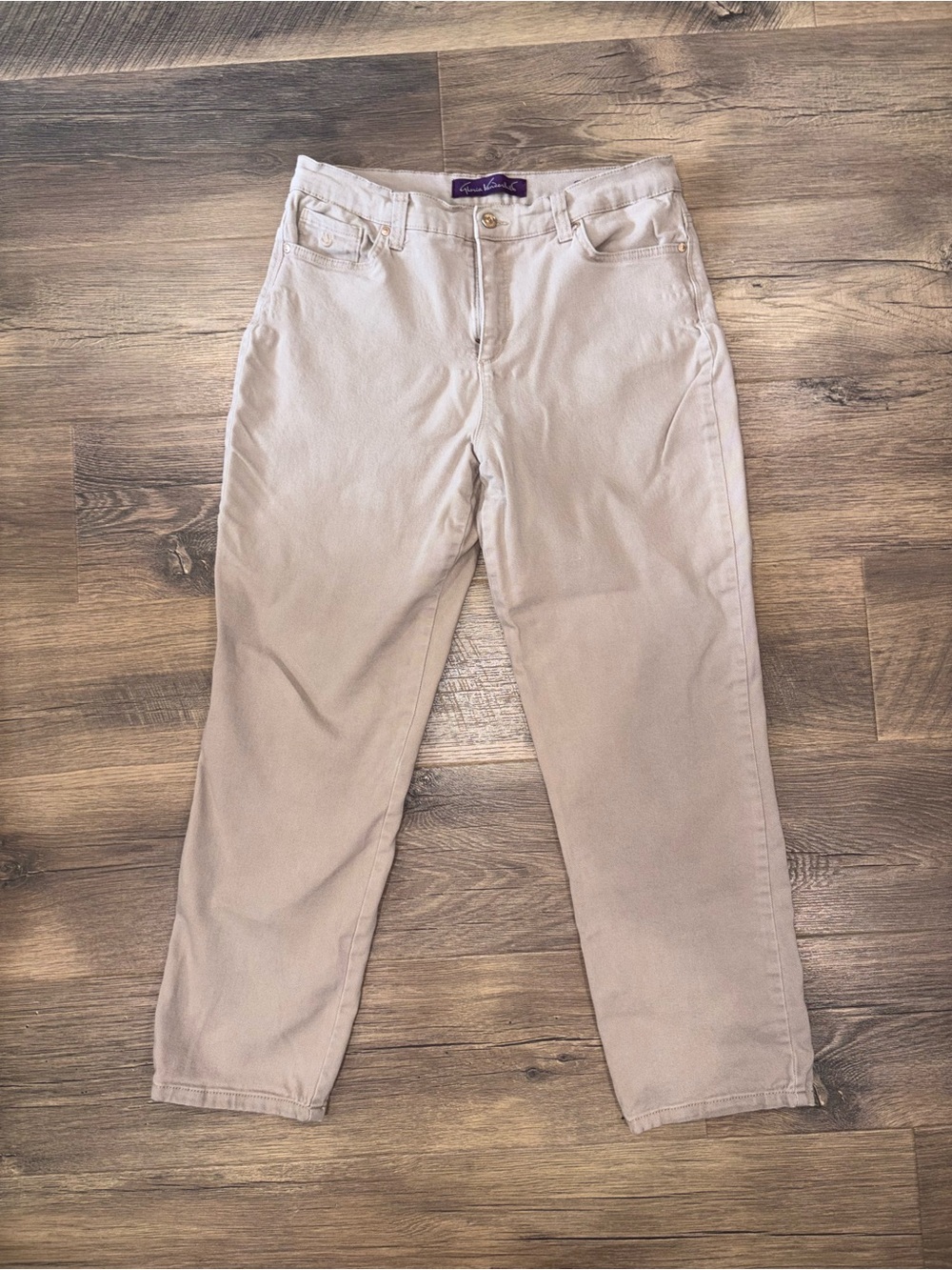 Gloria Vanderbilt Beige Straight-Leg Jeans